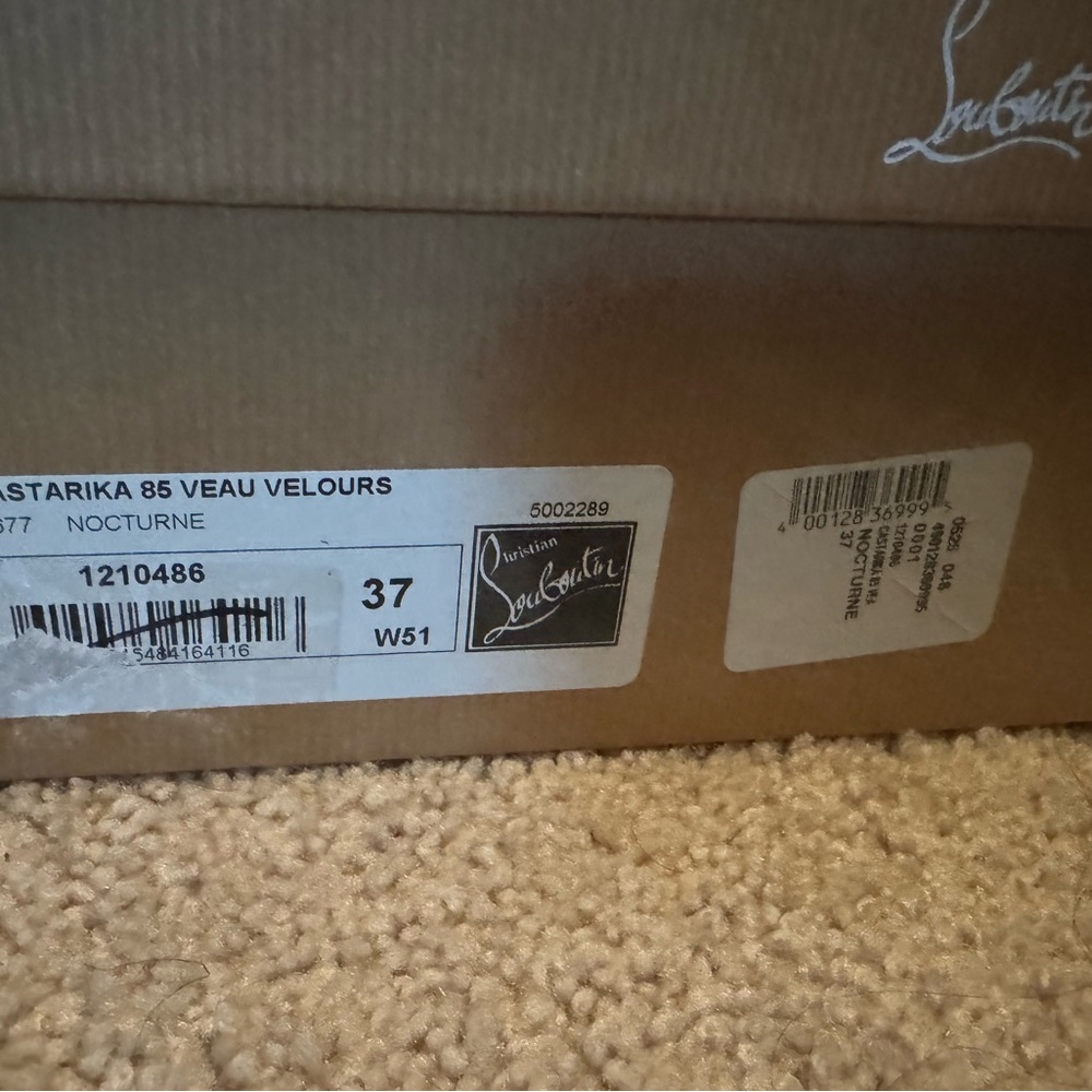 Authentic Christian Loubotin Castarika Navy suede boot - Picture 4 of 16